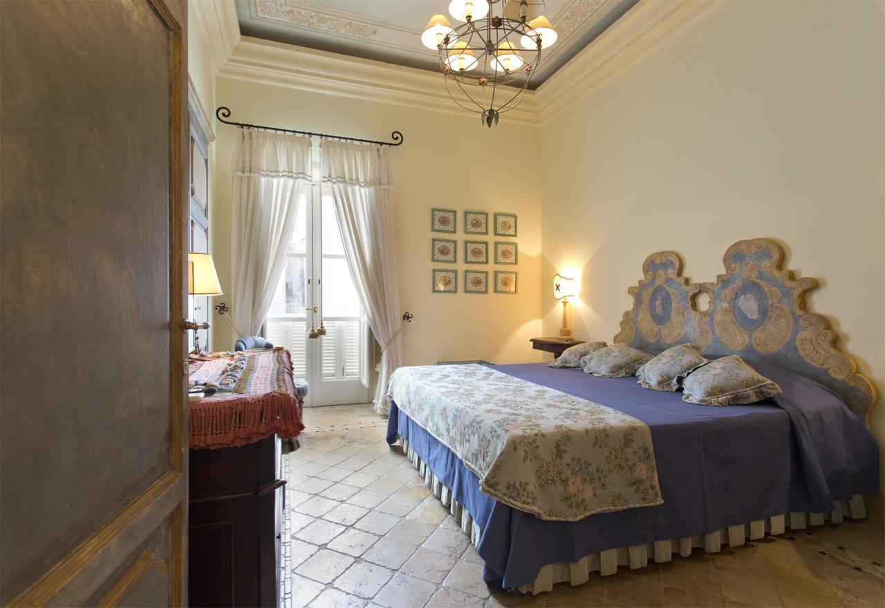 Casa Raiola By Caprirooms Apartment